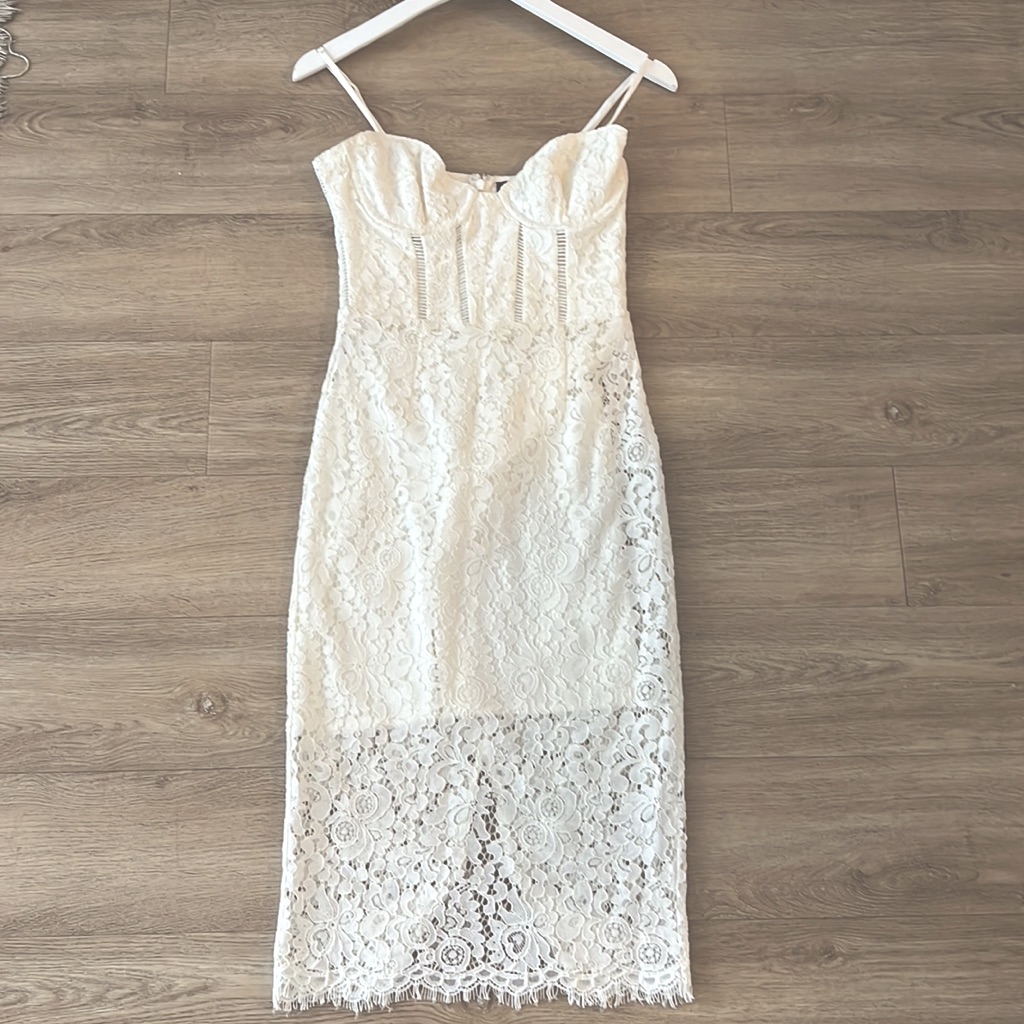 Bardot Brielle Ivory Lace Bustier Midi Dress - Lightly Worn